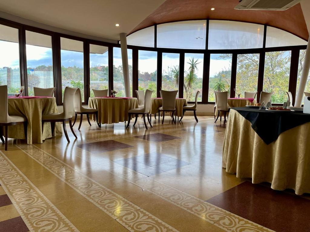 Tk - Ex Ares Hotel San Giovanni La Punta
